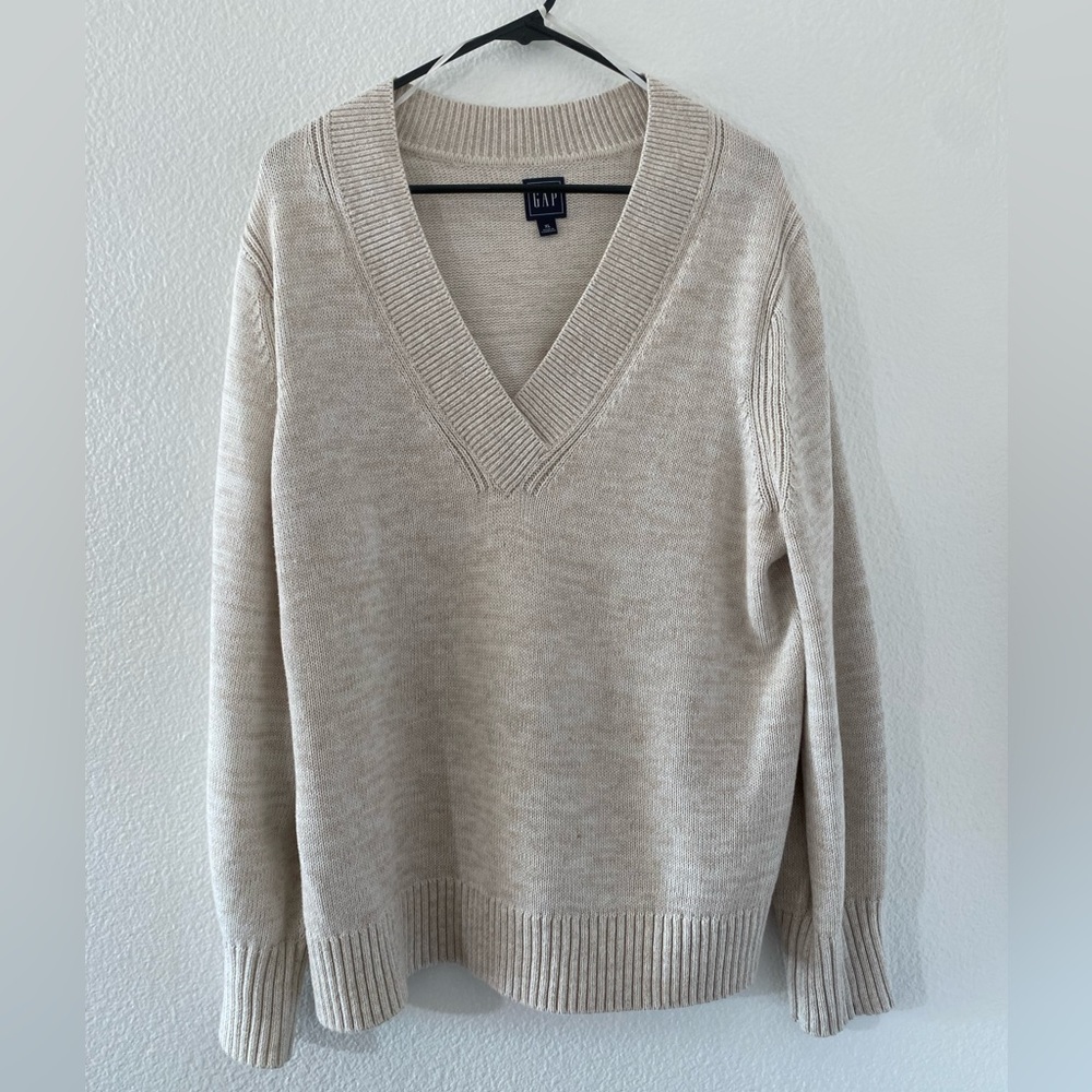 Creme GAP Sweater